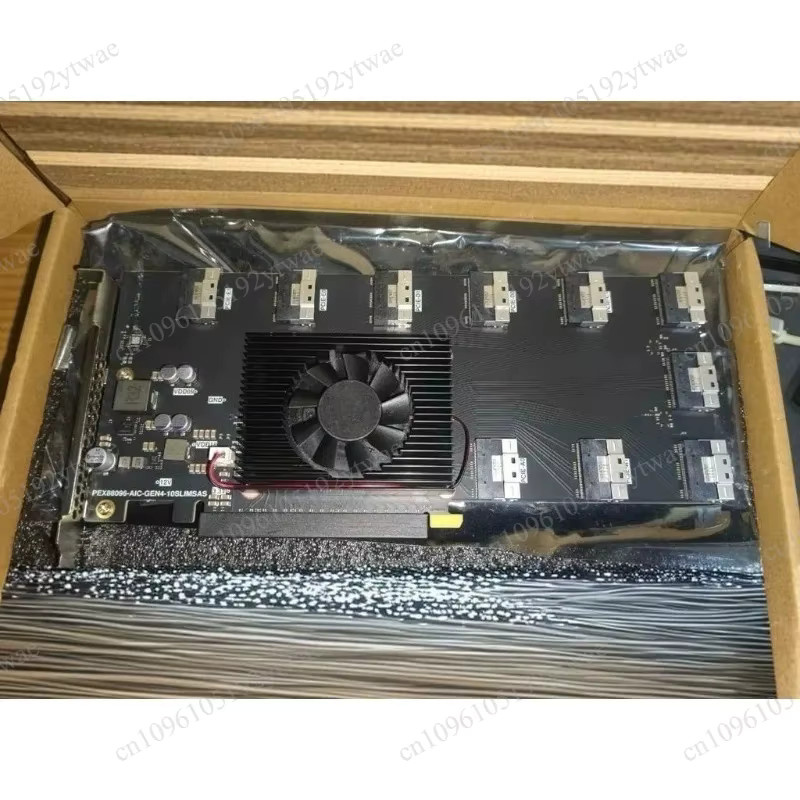 Hochleistungs-PCIe 4.0 Switch mit PEX88096 und 10x SFF-8654 8i für NVMe-Speicher und KI-GPU-Skalierung in Schwarz - Bild 3