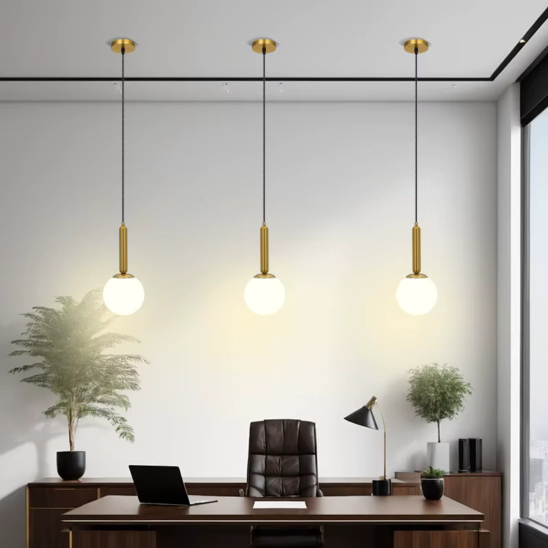 OSABO Ring-Pendelleuchte mit PVC-Kugel in Gold und Weiß für Wohnzimmer, Esszimmer oder Schlafzimmer - Bild 2