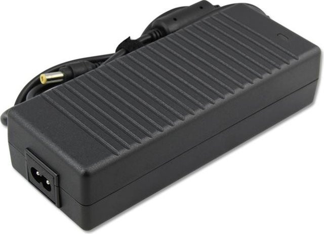 CoreParts Netzteil 135 Watt in Schwarz für Acer Aspire 15XX, 16XX, 50XX, Aspire V 17 Nitro und TravelMate 20XX, 22XX, 25XX, 27XX (MBXAC-AC0001) - Bild 1