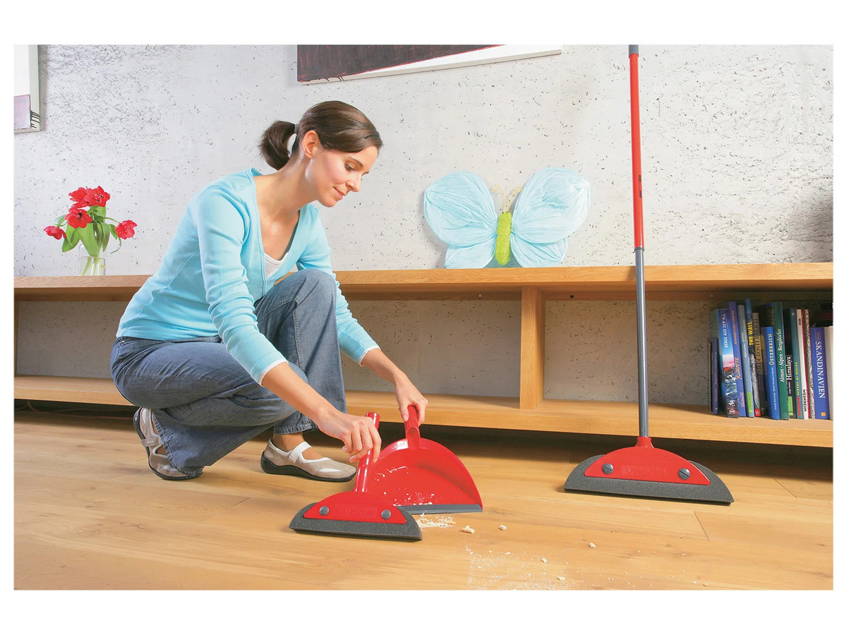 Vileda Superfeger Classic Besen System und Kehrset Box in Rot mit Teleskopstiel und Schaber - Bild 2