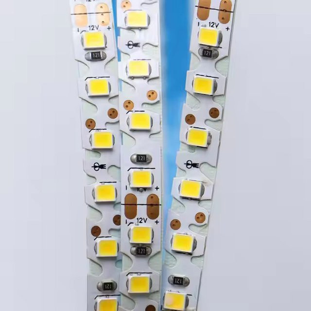 JOYPINJ S-förmiger Zickzack LED-Streifen, 5 m flexibles Band mit 120 LEDs/m, 6 mm Breite - Bild 1
