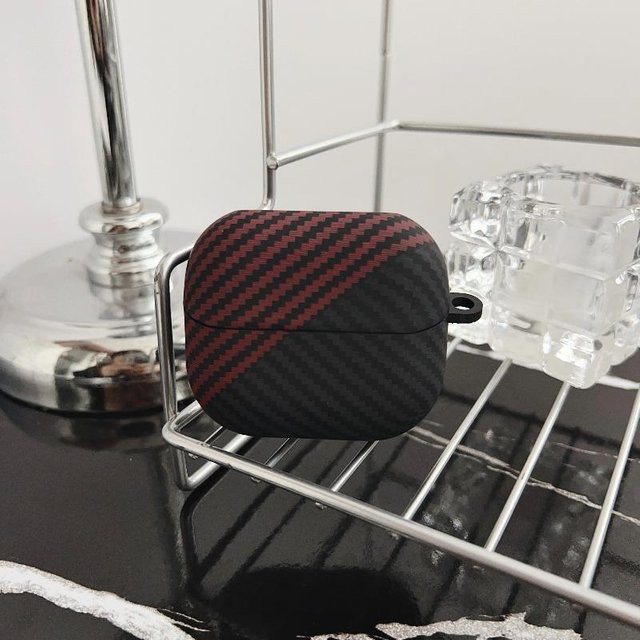 Kohlefaser-Schutzhülle für Samsung Galaxy Buds 4, Buds 4 Pro und Buds 3FE, schwarzes Hartschalen-Case für kabellose Bluetooth-Kopfhörer - Bild 1