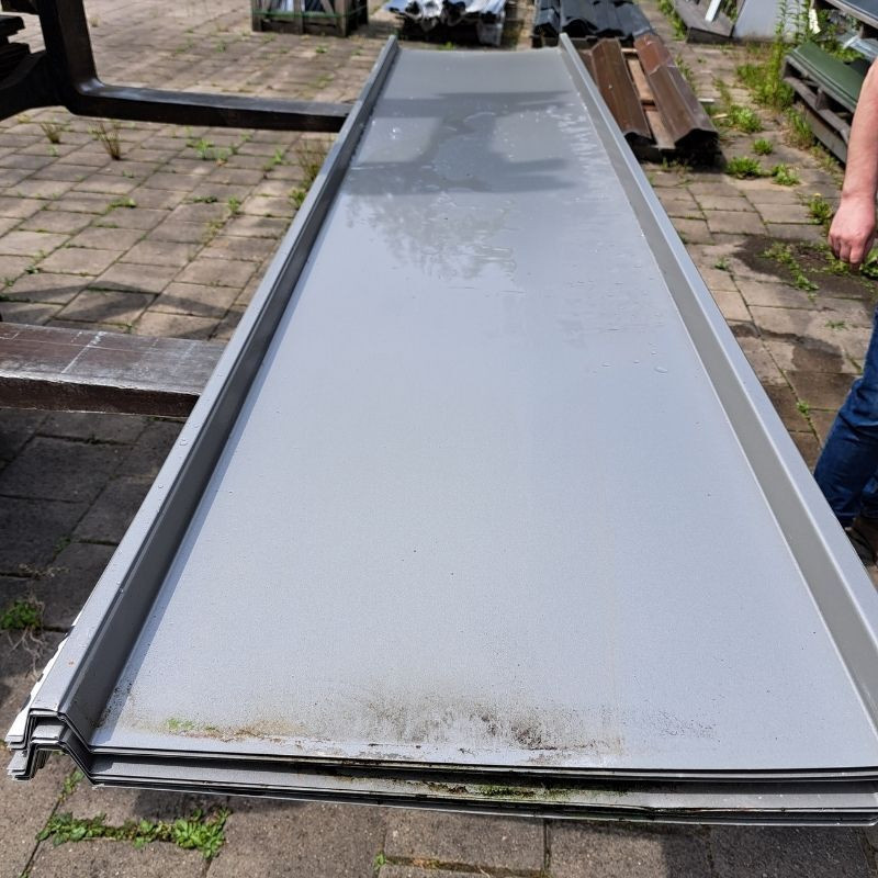 Trapezblech in Stehfalzoptik von Friedrich von Lien AG aus Aluminium in Graualuminium RAL 9007, Länge: 2,50 m - Bild 1