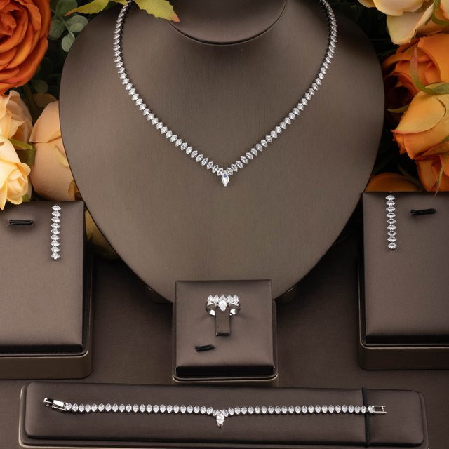 NAIKELISI Schmuck-Set, V-förmig, Zirkonia, Damen - Bild 1