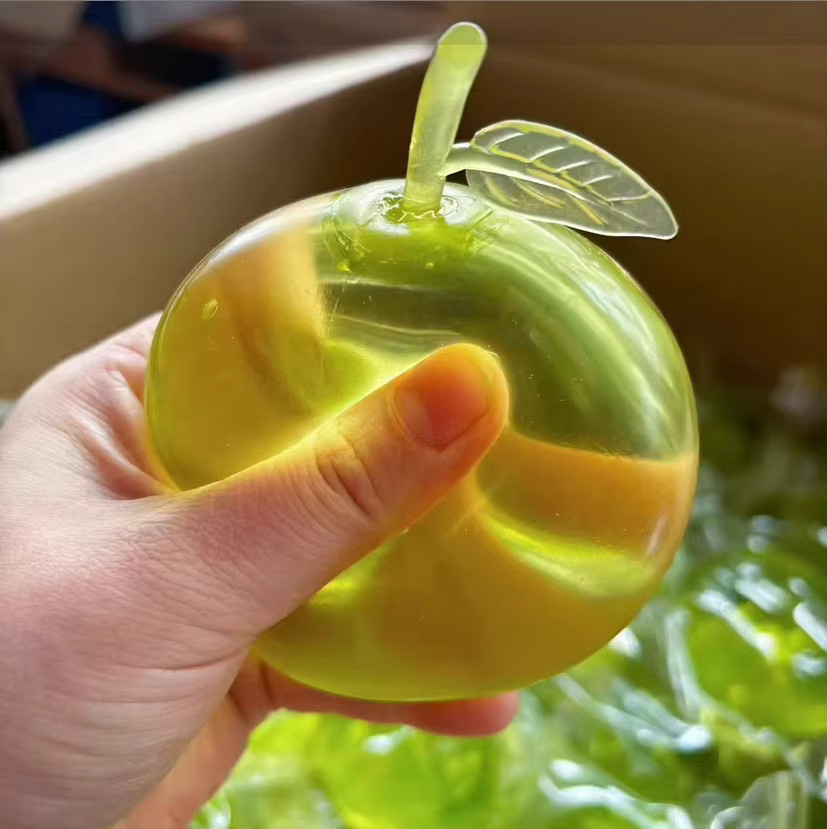 Bandai Squishy Grüner Apfel, Stressball, Weiches Fidget-Sensorikspielzeug - Bild 2