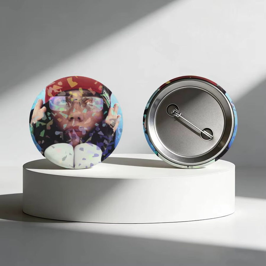Brosche Billie Eilish Laser Abzeichen, Unisex - Bild 5