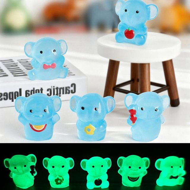 Fashnics Elefantenbaby Harz Ornamente 10-teiliges Set - Bild 1