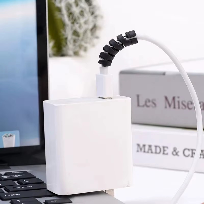 Silikon Kabelprotektor Spirale als Ladekabel Schutzhülle und Wickler für USB Telefon Ladegeräte in 4-20 Stück - Bild 4