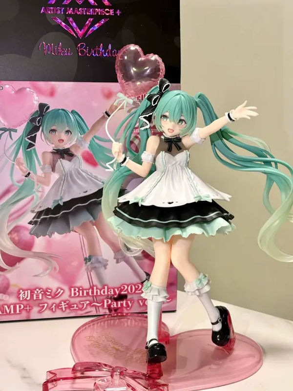 Bandai Hatsune Miku Anime-Figur aus Kunststoff, mehrfarbiges Sammlerstück als Ornament - Bild 7