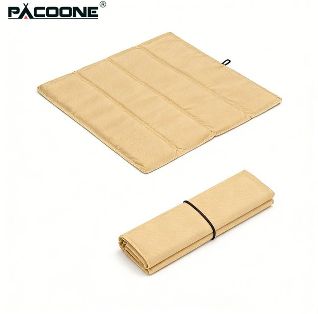 PACOONE Verdicktes Camping-Sitzkissen in Beige, faltbare und feuchtigkeitsbeständige Matte für Outdoor, Strand, Picknick und Wandern - Bild 1