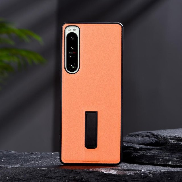 Stoßfeste PU-Leder Hülle mit Metall-Ständer für Sony Xperia 1 IV, 1 III, 1 II, 10 IV, 10 III und Xperia 5 III in Orange - Bild 1