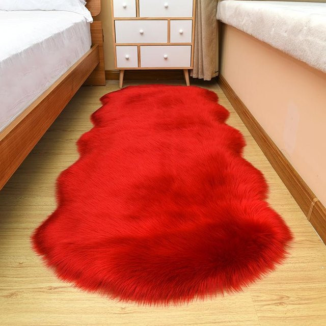 WTEMPO Kunstfell-Teppich in Rot, weicher Plüsch-Bodenläufer für Wohnzimmer und Schlafzimmer, B/L: 50 x 120 cm - Bild 1