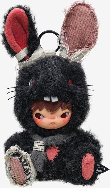 POP MART Hirono Little Hare, Plüschtier Anhänger, Einzelfigur, ab 15 Jahren - Bild 1