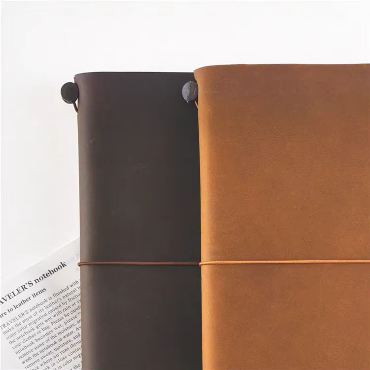 MIDORI Reisetagebuch aus Leder in Schwarz mit Journaling-Einsätzen und Aufklebern - Bild 2