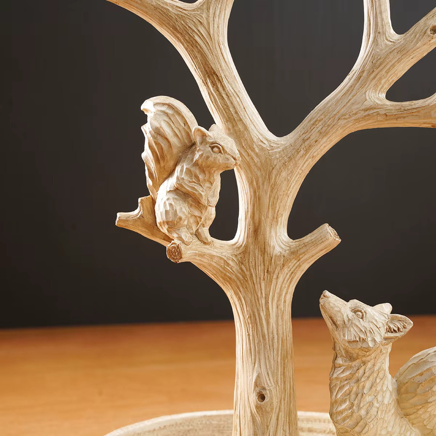 Dekorative Schmuckschatulle aus Kiefernholz in Fuchs- und Kiefernbaumform - Bild 4