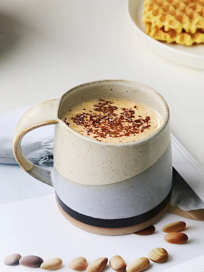 Japanische Retro Keramik-Kaffeetasse aus Steinzeug in Mehrfarbig für Tee und Milch - Bild 3
