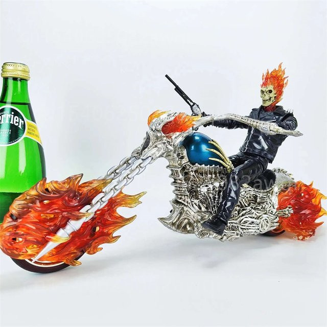 Bandai Marvel Ghost Rider mit Motorradfigur, Figura-Modell, Beleuchtung - Bild 1