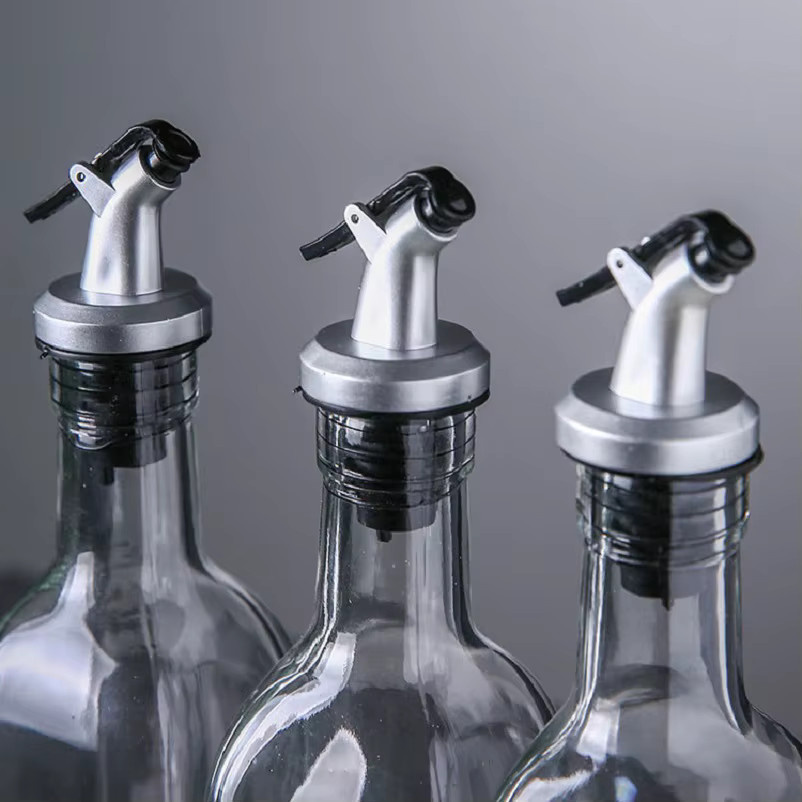 Xbees Öl-Ausgießer und Flaschenverschluss in Silber für Küche und Weinflaschen - Bild 2
