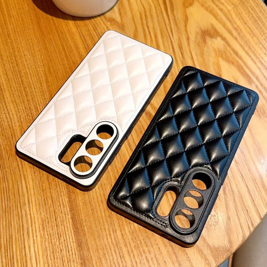 Luxuriöse Lammleder-Handyhülle für Samsung Galaxy S26 Ultra, S25 und S24 Plus in Schwarz oder Weiß - Bild 4