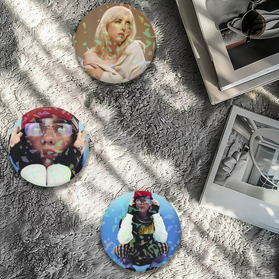 Brosche Billie Eilish Laser Abzeichen, Unisex - Bild 2