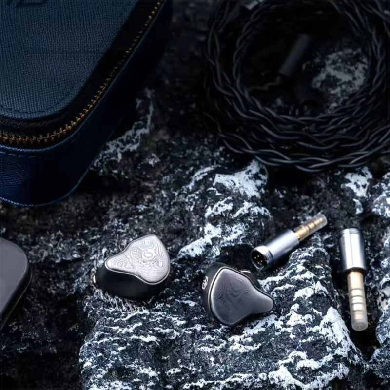 Yanyin Baker 8-Treiber-Hybrid In-Ear-Monitor mit austauschbaren Steckern für hohe Klangqualität und Klarheit - Bild 3