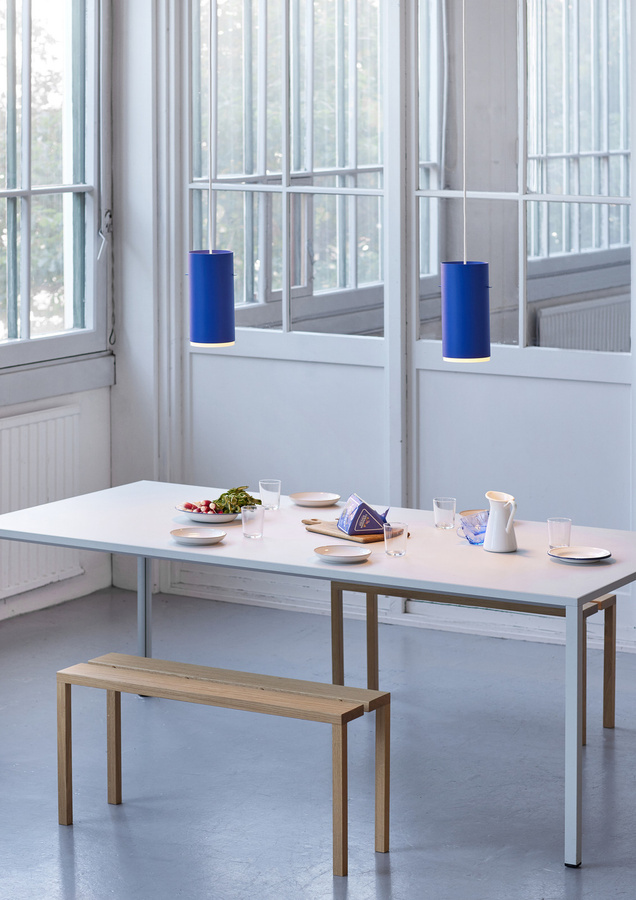 Moebe Tube Pendelleuchte in Blau aus Aluminium und Papier mit skandinavischem Design - Bild 3