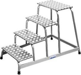 Krause Montagetritt aus Aluminium mit 4 Stufen in Silber, Höhe: 80 cm - Bild 1