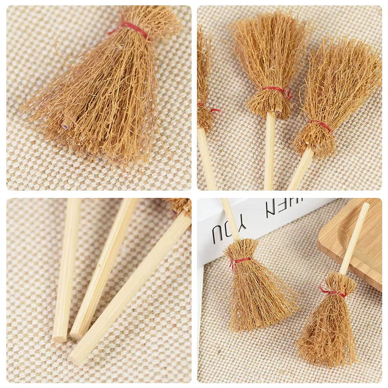 YONGSNOW Mini Hexenbesen aus Stroh und Holz als rustikale Hängeornamente für Halloween und Dekorationen in Beige - Bild 4