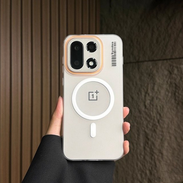 Candy Color Translucent Slim Handyhülle mit Magnetfunktion für OnePlus 15, OnePlus 15T und OnePlus 13R in Pink und Multicolour - Bild 1