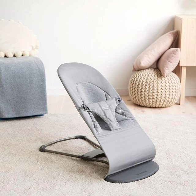 BabyBjörn Babywippe Bliss Tri-Fabric in Grau - Bild 3