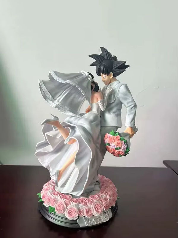 Bandai Dragon Ball Z Son Goku und Chichi Hochzeitsversion Actionfigur aus Kunststoff, Höhe: 31 cm, Weiß - Bild 7