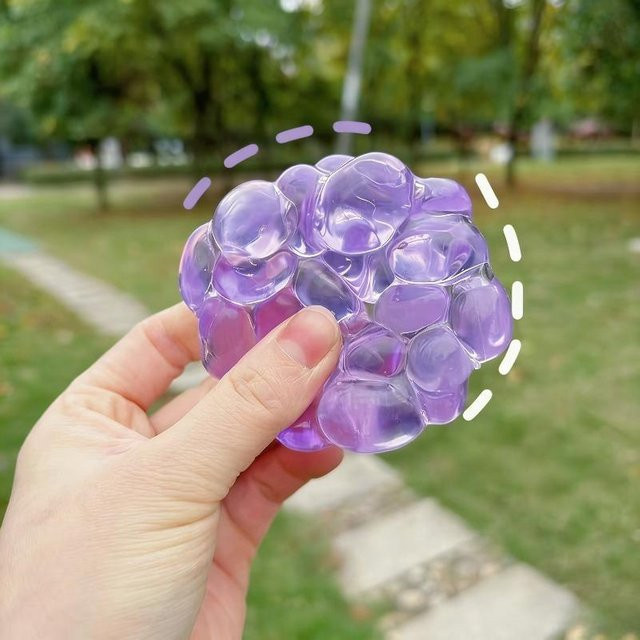 BC Pet Supplies Squishy Edelsteinball Knetspielzeug, violett - Bild 1
