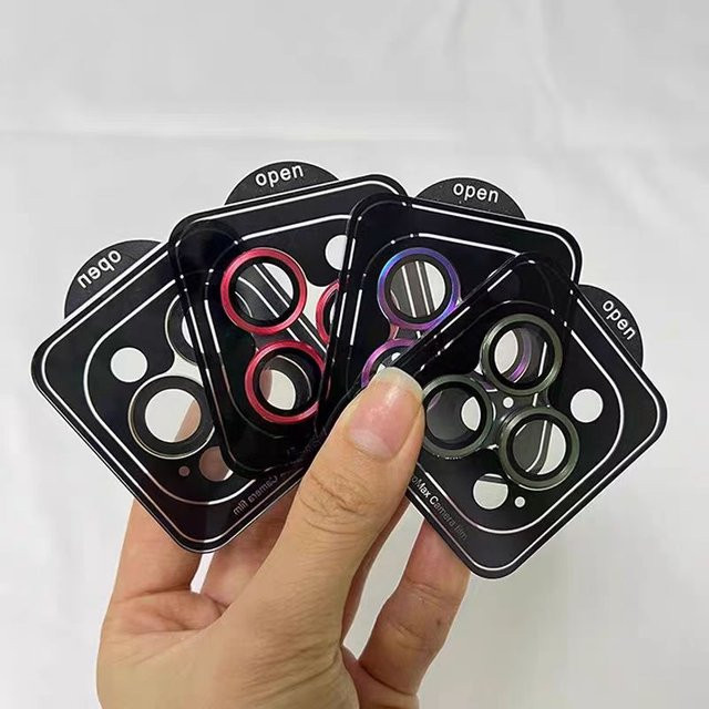 Displayschutzfolie mit Kameraabdeckung aus gehärtetem Glas für iPhone 15 Pro Max, 14 Plus, 13 Mini und 12, transparent - Bild 1