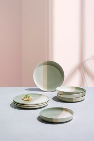 Villeroy & Boch Tafelservice Pastel Pop Green 8-tlg. aus Knochenporzellan in Salbeigrün, Creme und Beige