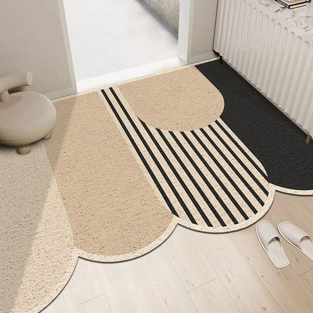 Verschleißfeste Verandamatte von Yiran Furniture in Beige, gestreift und zuschneidbar, B/T: 80 x 120 cm - Bild 1