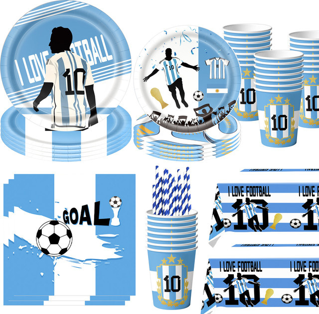 TAKARA TOMY Fußballspieler Geburtstagsparty Deko Set Argentinischer Superstar in Blau mit Tischgeschirr, Tischdecke, Bechern, Ballons und Tortendekoration - Bild 1