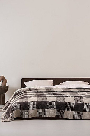 Jotex HAKO Tagesdecke aus Baumwolle in Braun und Beige, Waffelpiqué, modern und beidseitig verwendbar
