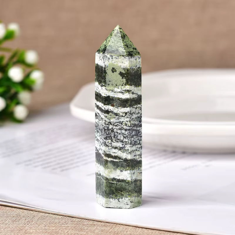 RYCRYSTAL Naturstein Obelisk aus grünem Zebrastreifen Quarz als Heilkristall-Ornament für Reiki und Wohnkultur - Bild 2