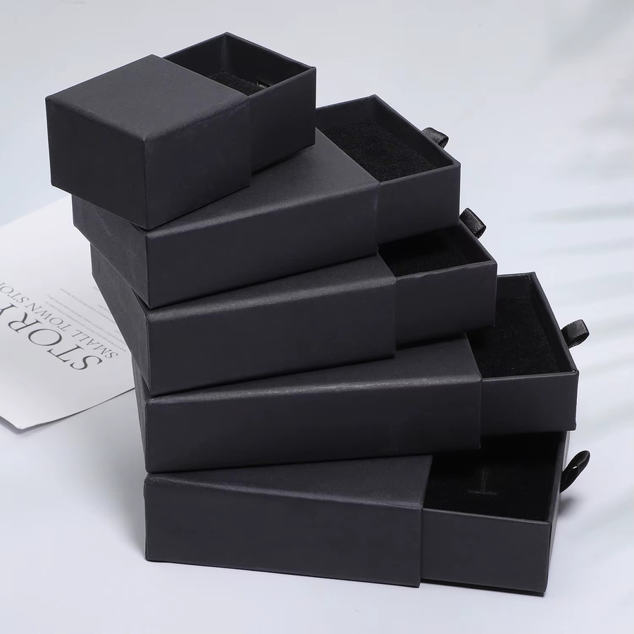 Schwarze Schmuck-Display-Box aus Papier mit Schiebeschublade zur Aufbewahrung von Halsketten, Ringen, Ohrringen und Armbändern - Bild 2