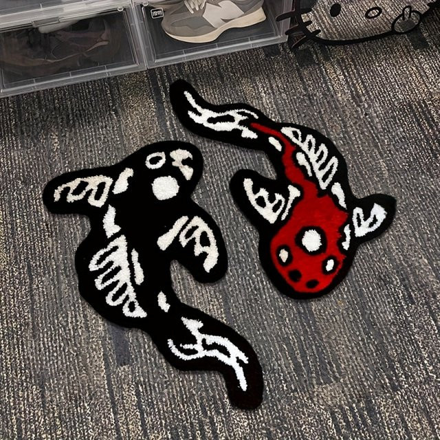VIKAMA Cartoon-Koi-Plüschteppich in Multicolour, rutschfeste und maschinenwaschbare Bodenmatte für Badezimmer, Wohnzimmer oder Schlafzimmer - Bild 1