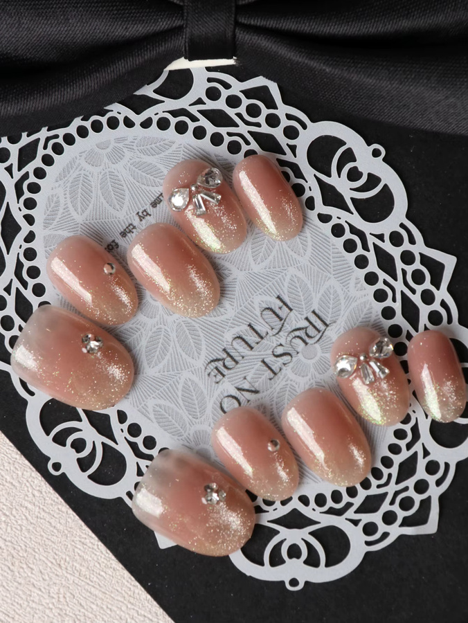 XEERCOOU Künstliche Nägel, Goldene Katzenaugen-Diamant-Schleifen-Designs, 10 Stück - Bild 3