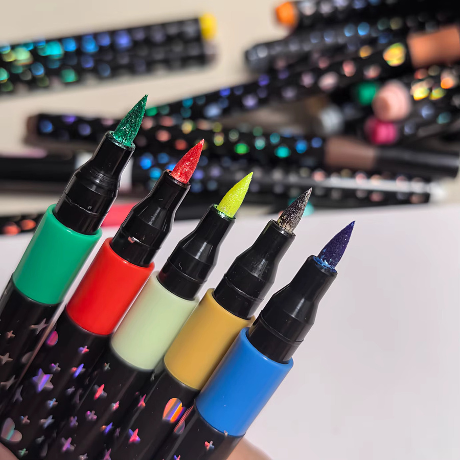 24er Glitzer-Marker-Set in Mehrfarben – Wasserbasierte Acryl-Glitzerstifte mit Pinselspitze für Kunst, Scrapbooking und Schule - Bild 4