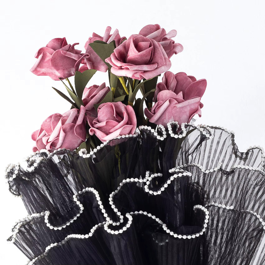 Schwarzes Blumen-Geschenkpapier mit Perlenkanten im koreanischen Design für Blumen und Hochzeitsgeschenke - Bild 5
