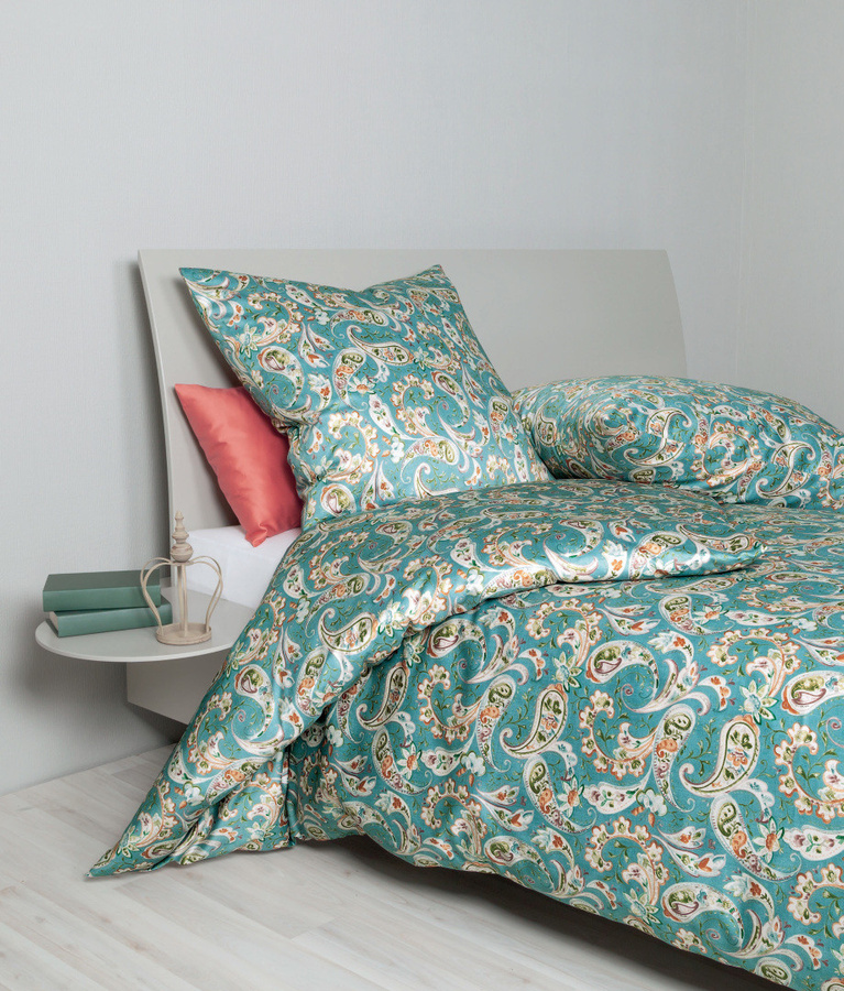 Janine Moments Mako-Satin Bettwäsche Paisley in Rauchblau und Rost, bestehend aus Bettbezug und Kissenbezug, B/H: 135 x 200 cm und 80 x 80 cm - Bild 1
