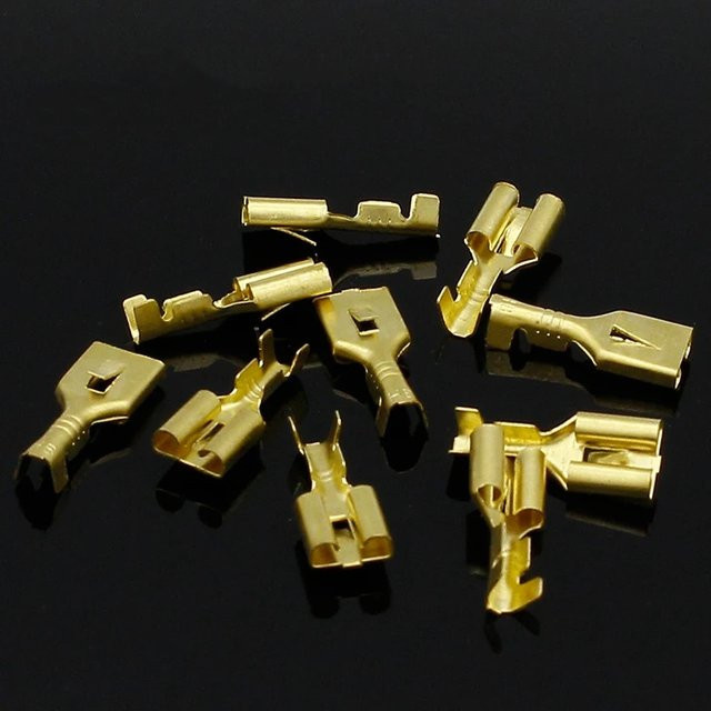 ELECAPITAL 100 Stück Crimp Terminal Female Spade Connector aus Messing vergoldet, 6,3 mm - Bild 1