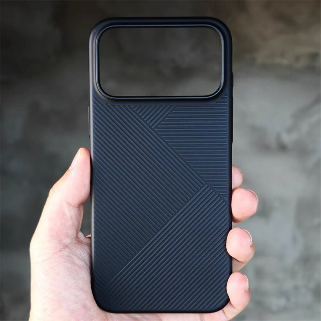 Schutzhülle für Apple iPhone 17 Pro Max, minimalistische geometrische Hartschale aus Silikon, matt und transparent, Schwarz - Bild 1
