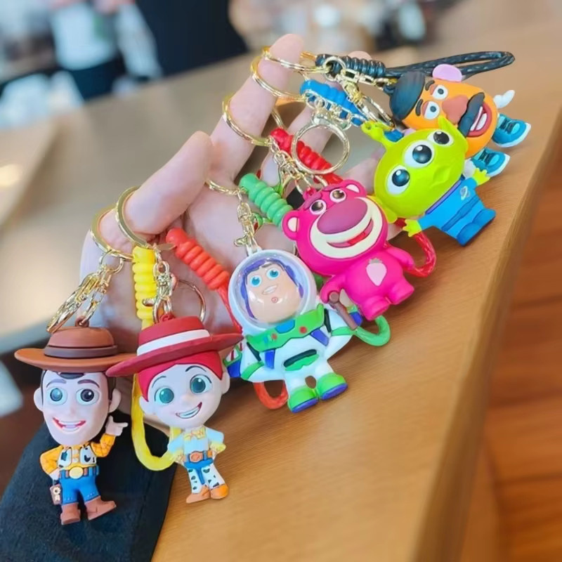 BEAST KINGDOM Disney Woody Buzz Puppen-Schlüsselanhänger, 6-teiliges Set - Bild 3