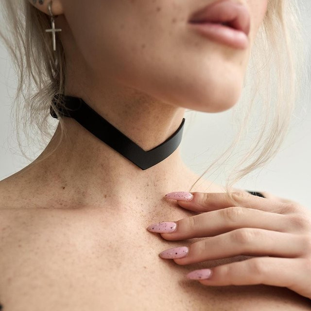 YIRAN Choker Halsband, Kunstleder, Schwarz, Damen - Bild 1