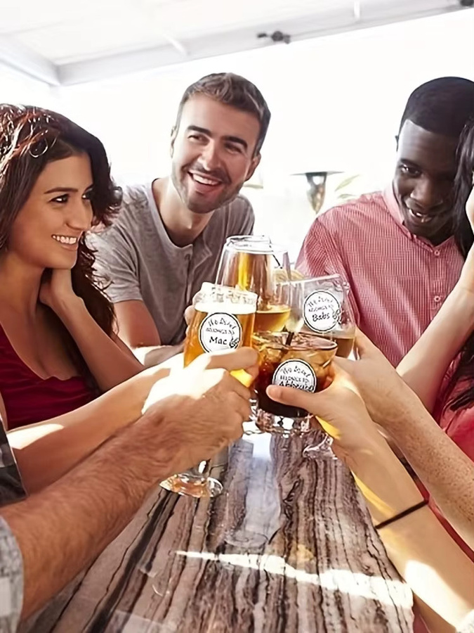 200 Stück abnehmbare Getränkemarkierer-Aufkleber in Beige und Weiß mit der Aufschrift Dieser Drink gehört mir als Etikettenrolle aus Papier - Bild 1