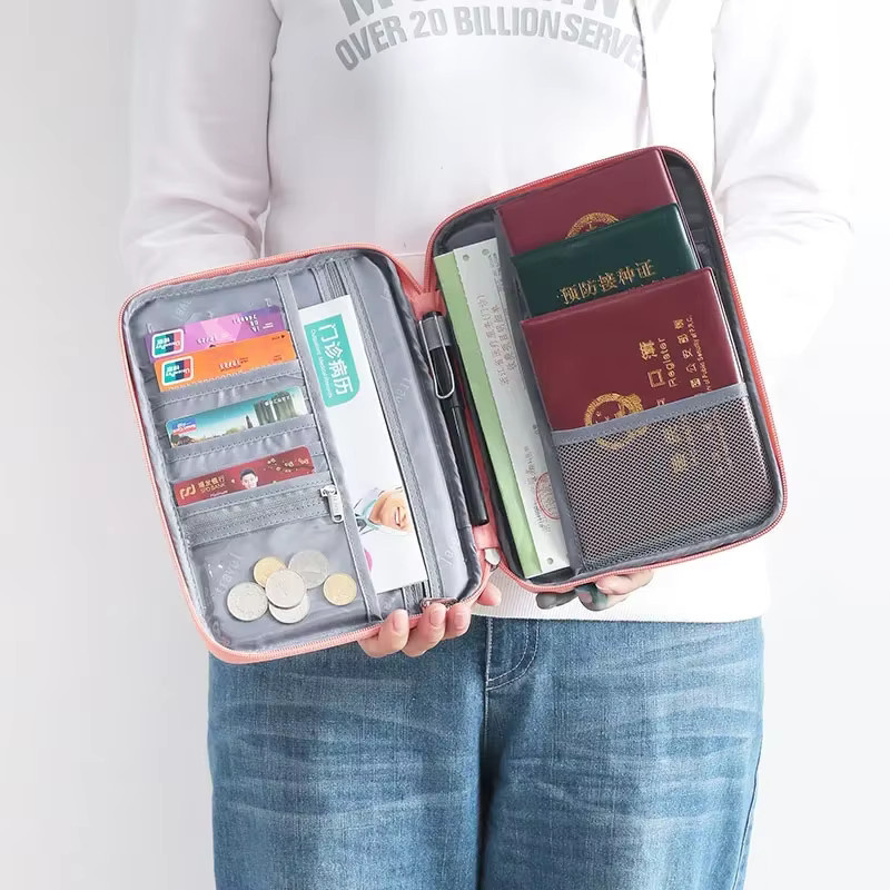 CEXIKA Reise-Dokumentenorganizer für Frauen, wasserdichte Reisepass-Abdeckung und Tasche für Familien-Dokumente, Rosa - Bild 2